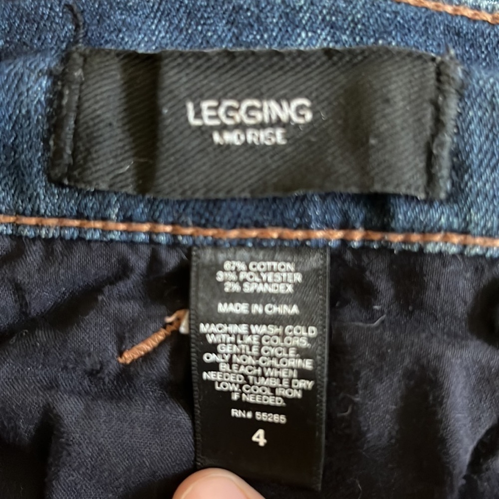 Express Mid Rise Legging Jeans Size 4 - Picture 7 of 7